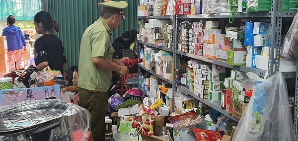 Hà Nội: Hơn 10.000 sản phẩm có dấu hiệu nhập lậu, giả mạo nhãn hiệu